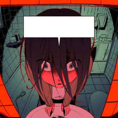 В зеркале что-то живое